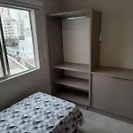 Amplo Apartamento Na Quadra Mar