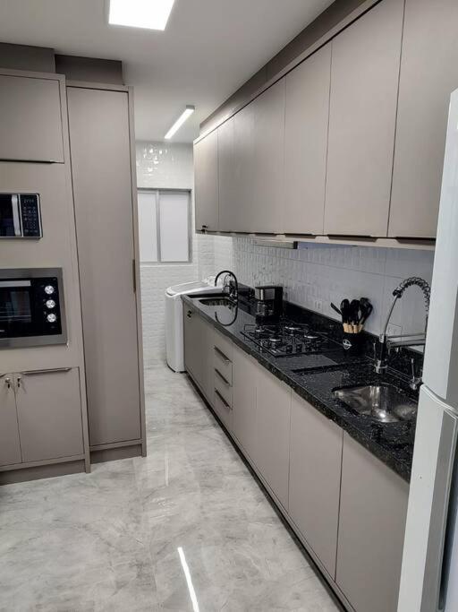 Amplo Na Quadra Mar Apartamento Balneario Camboriu